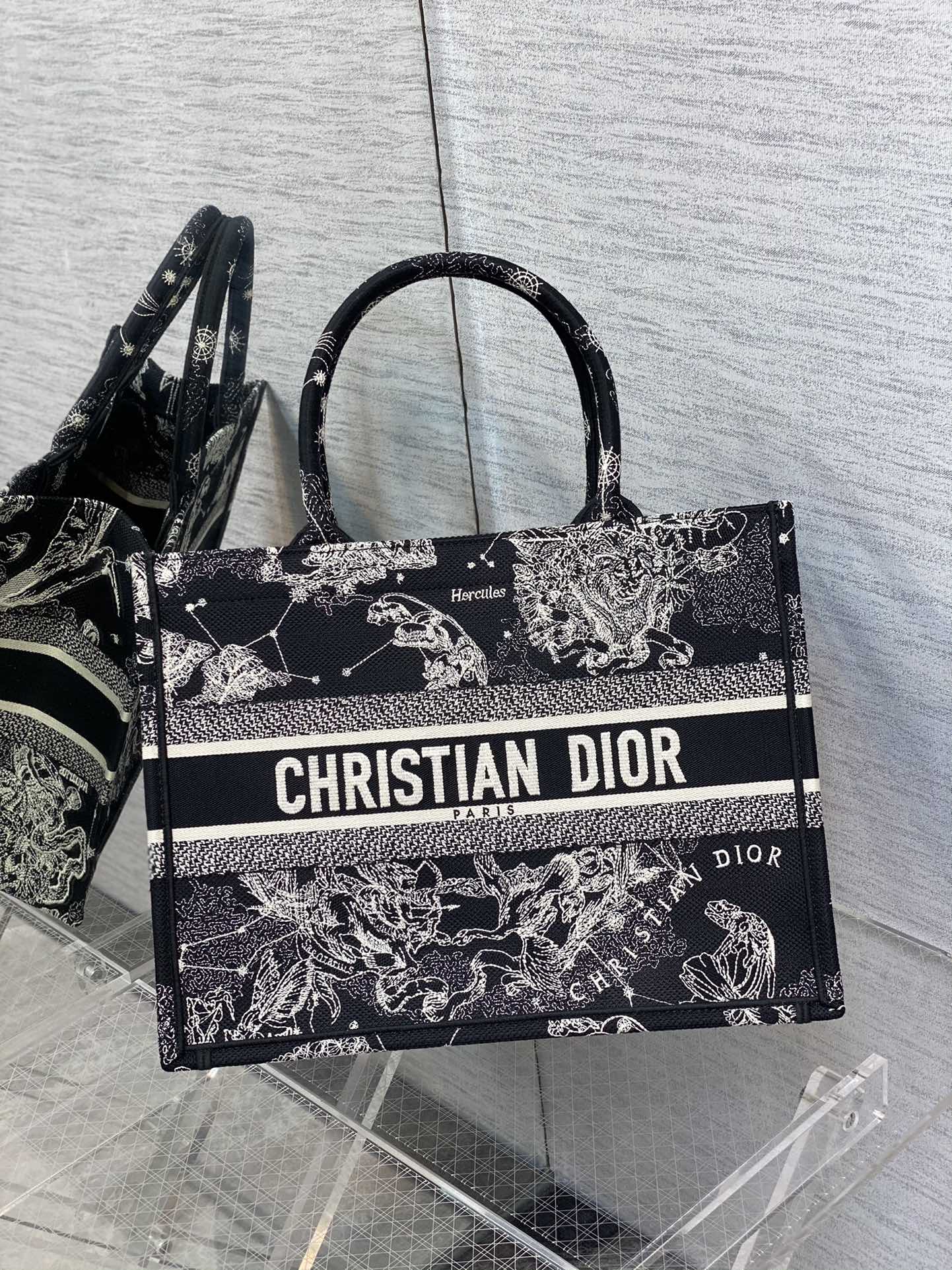 Dior Book Tote-小號36.5cm-星座系列