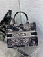 Dior Book Tote-小號36.5cm-星座系列