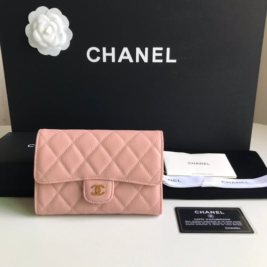 Chanel CF 三折中夾-櫻花粉荔枝皮金釦