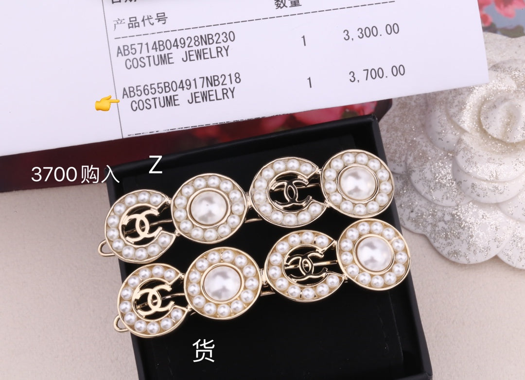 Chanel 髮夾