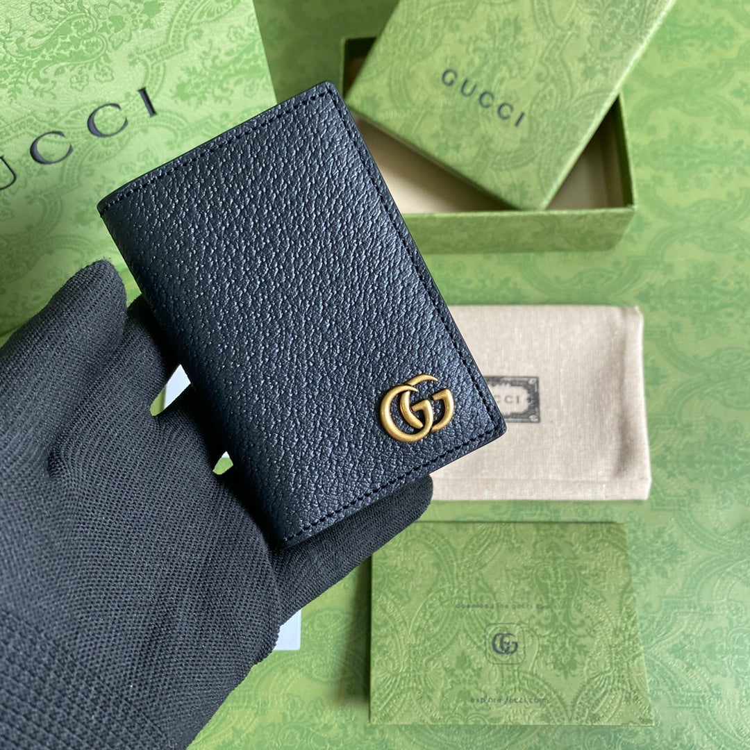 Gucci 牛皮卡包