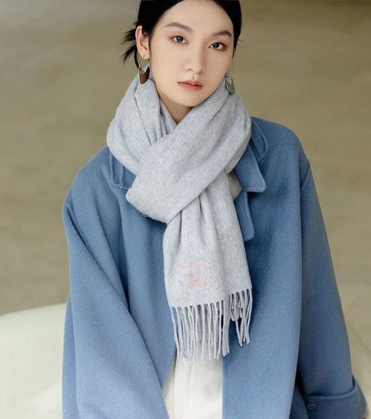 小香家-鑲鑽羊絨圍巾 180*70+102cm 淺灰色