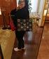 LV M45659 Onthego 黑色壓花
