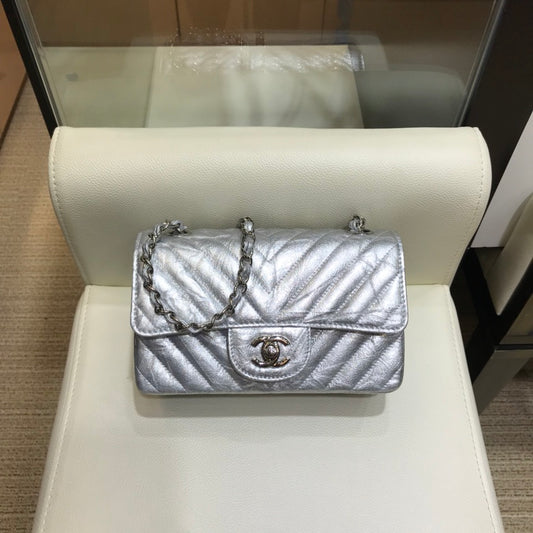 小香家-2018春夏 褶皺紋金屬皮 牛皮 CF包 20cm