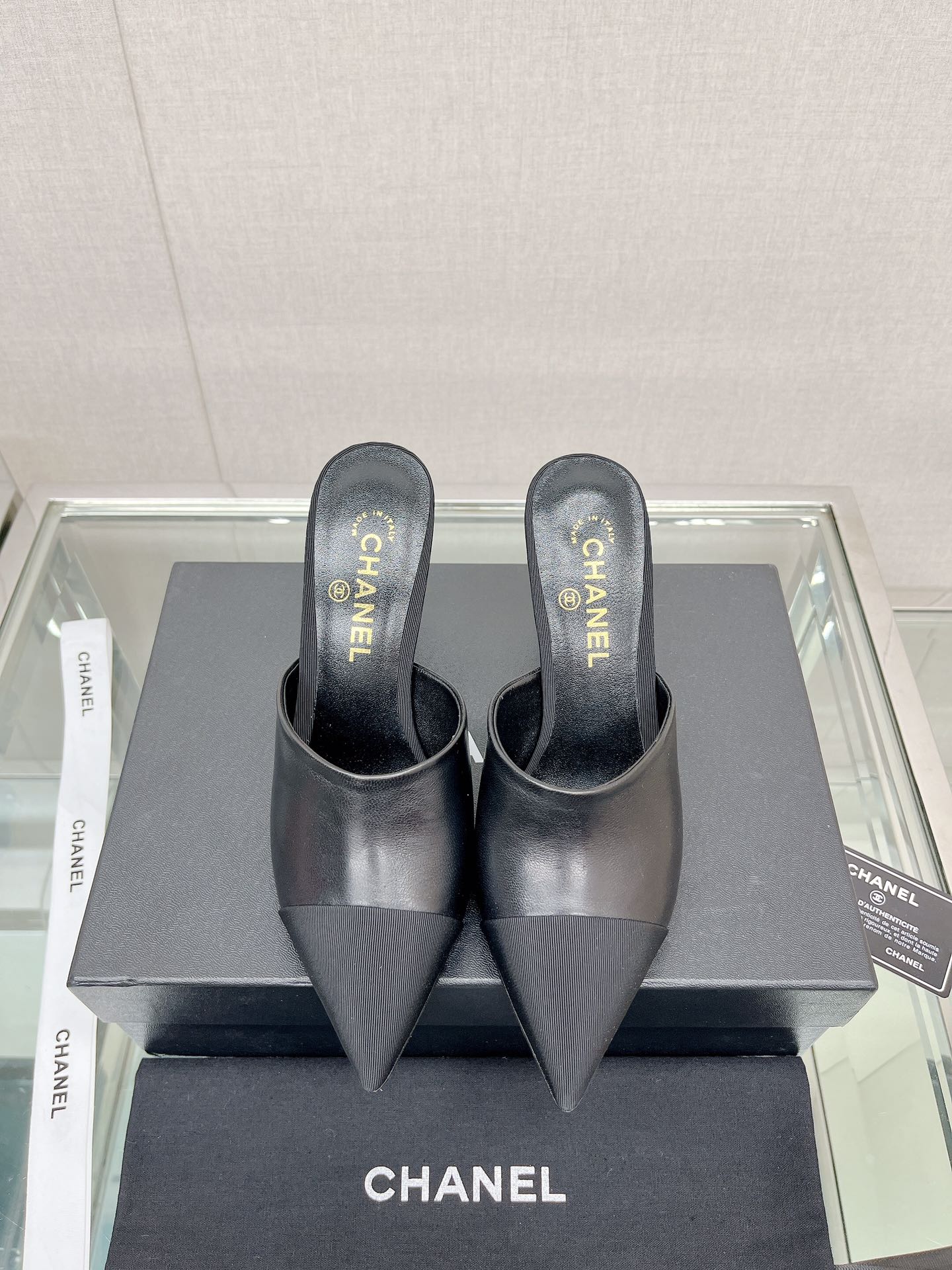 小香家-coco珍珠高跟拖鞋 8.5cm 黑色