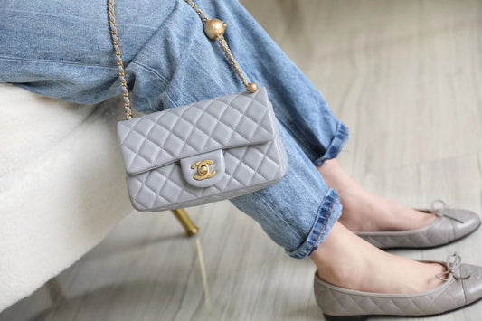 Chanel 金球CF口蓋包-灰色