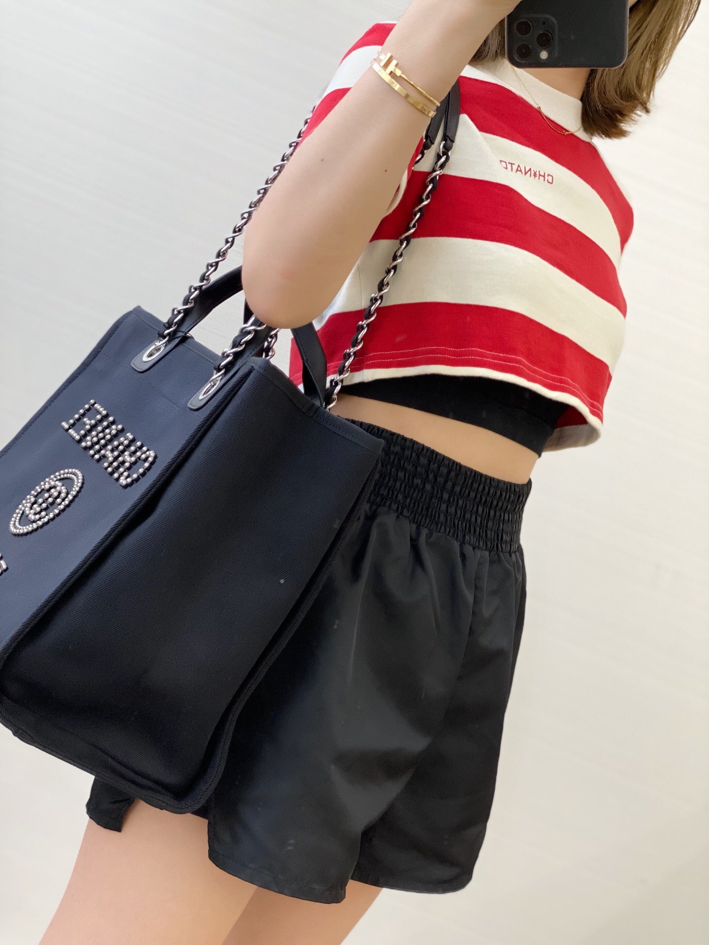 Chanel 珍珠黑色大號沙灘包