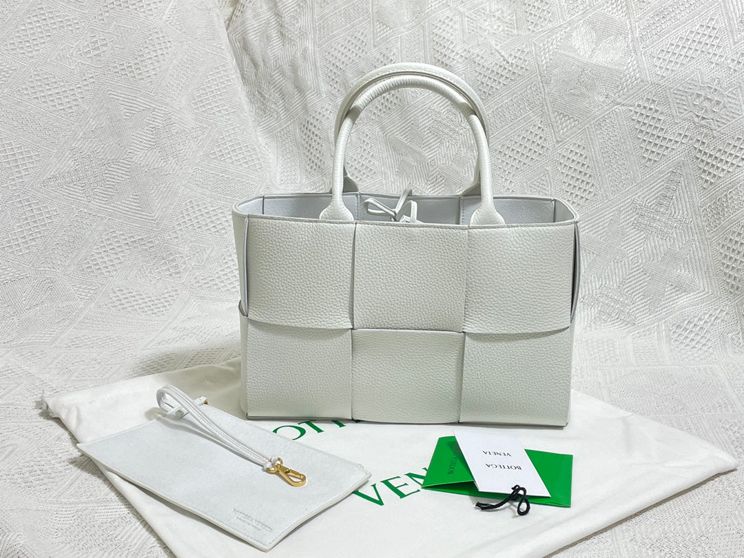 B編織-Tote 托特包 Mini 牛皮 30x20x11.5cm