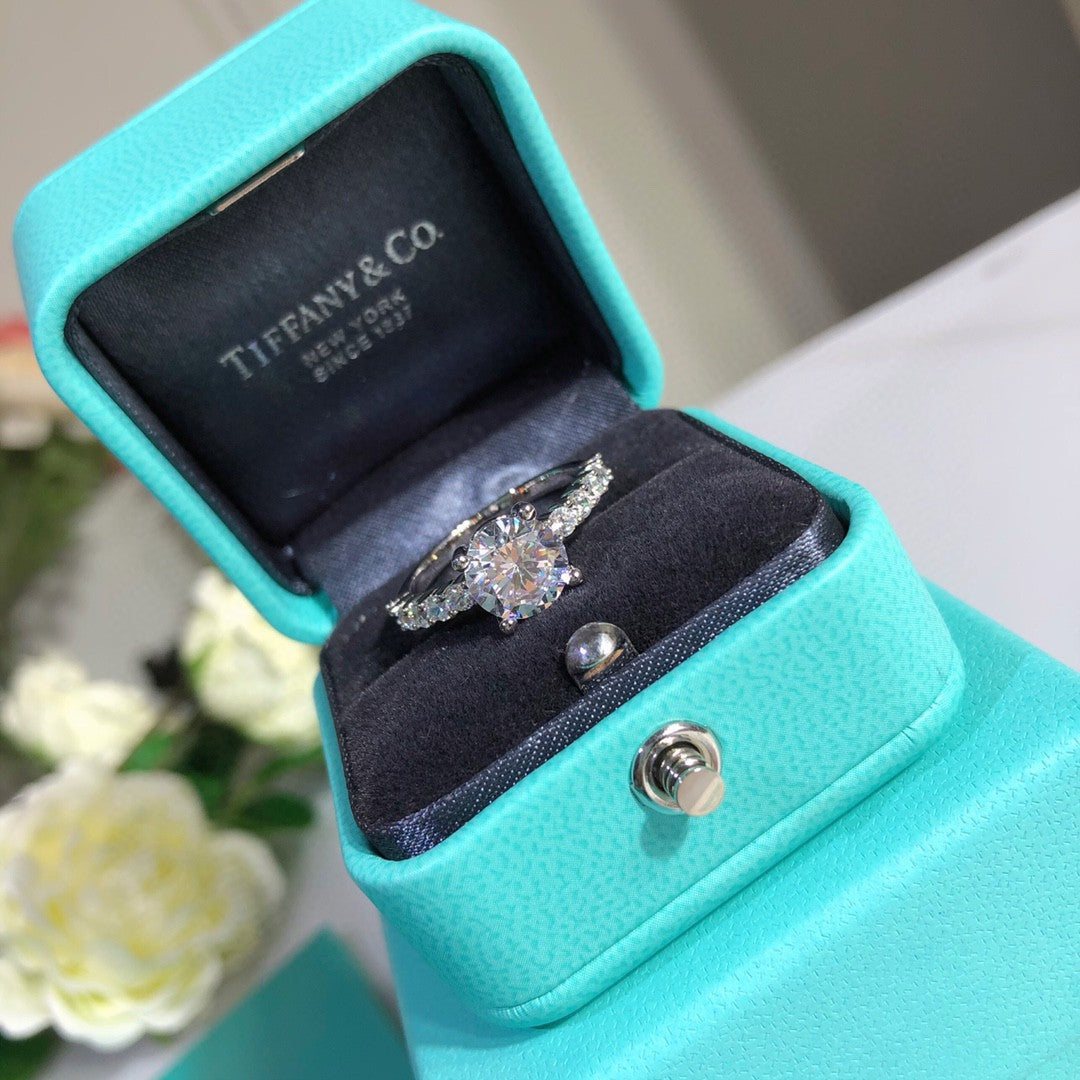 Tiffany-戒指
