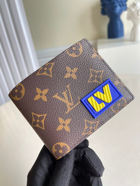 LV M45789 新款男款短夾