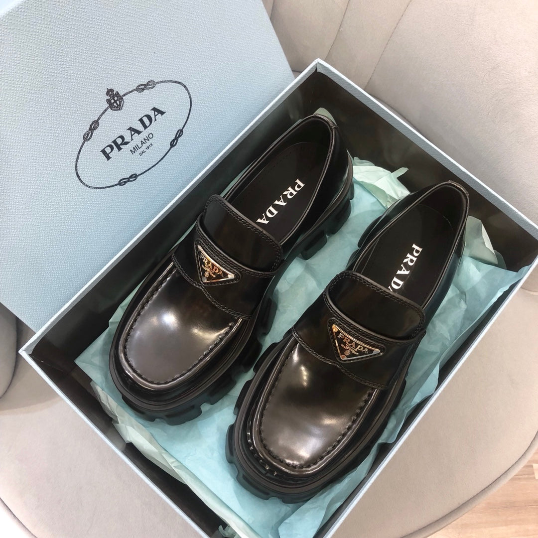 Prada鞋-Prada Monolith 方頭經典款 樂福鞋