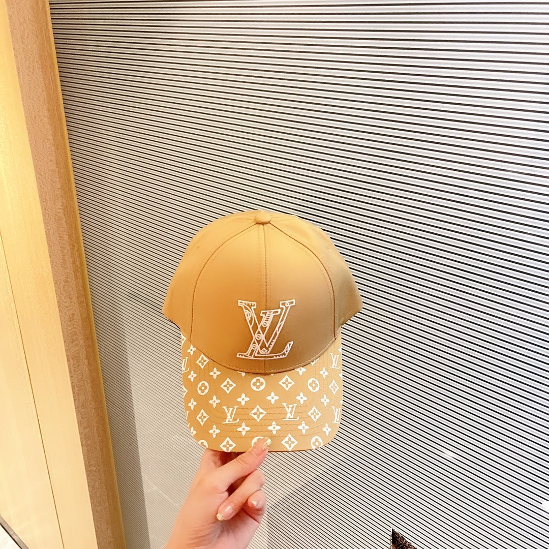 路L家-新款刺繡LOGO棒球帽