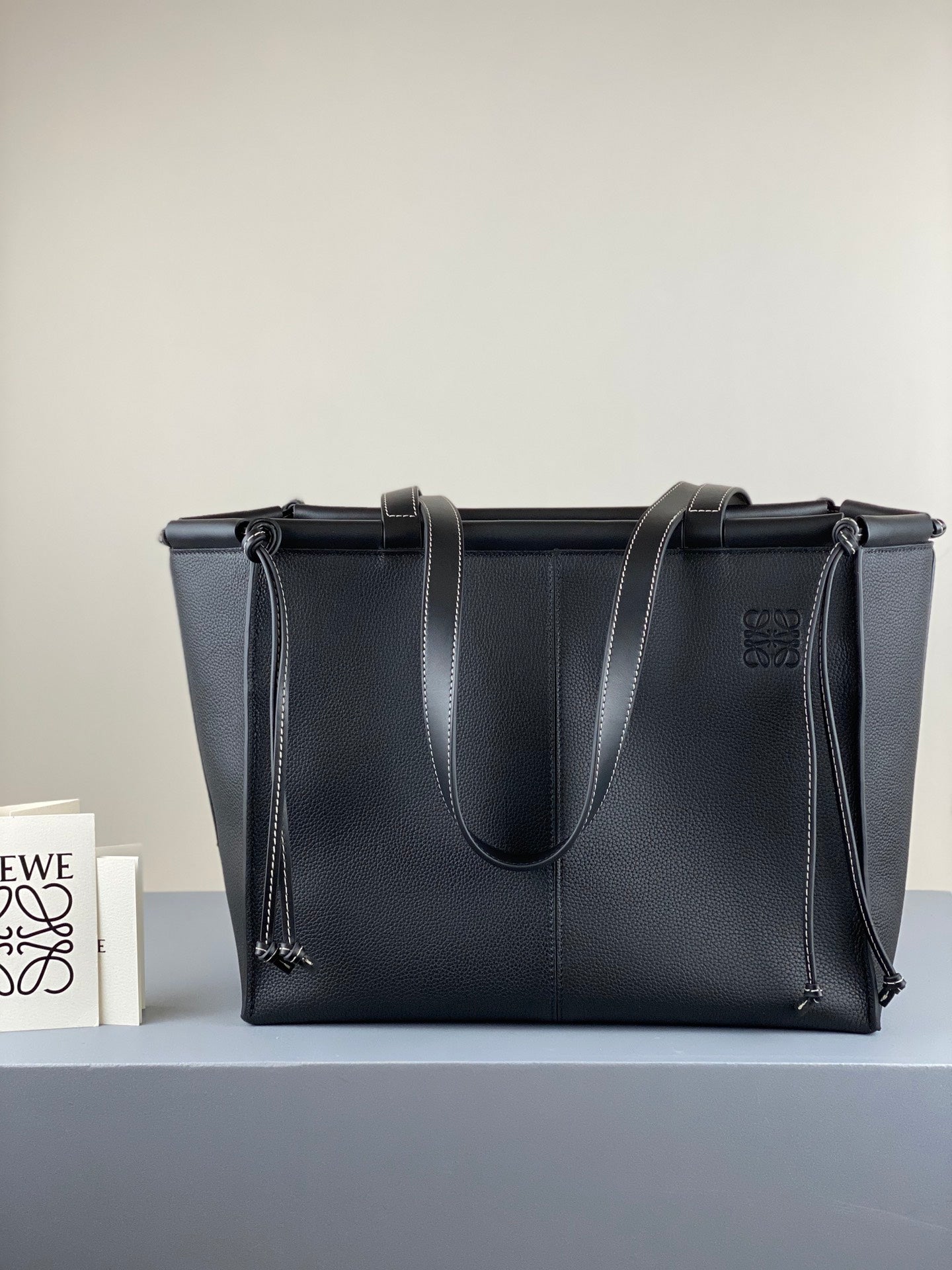 羅L威-Cushion tote 小號