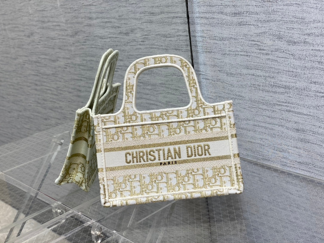 Dior Book Tote-Mini 23cm-金字老花 聖誕限定