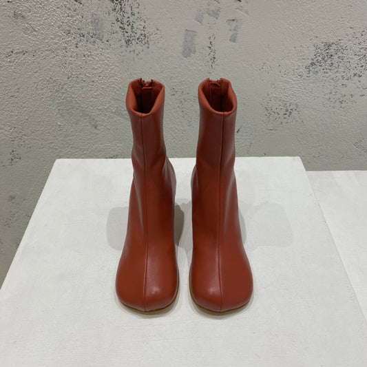 B編織-22ss 英倫高跟靴 全牛皮（35-39，40-42可訂製）