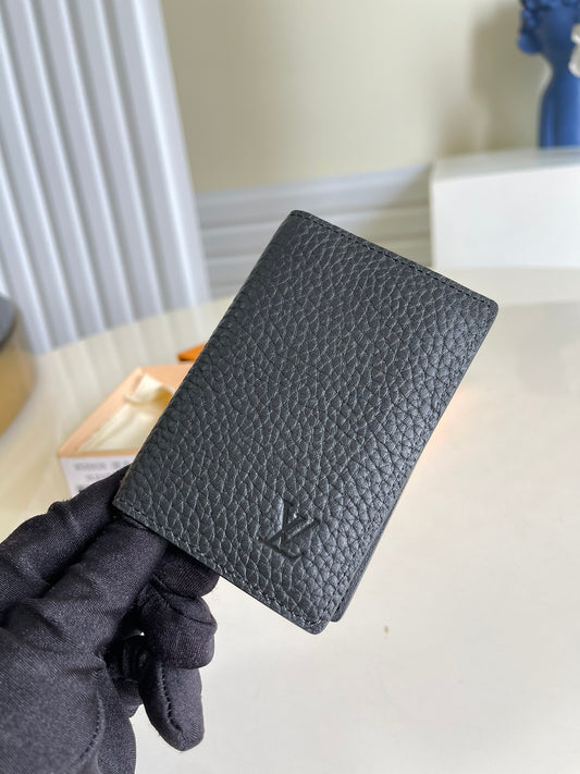 LV M58808藍色荔枝紋卡包