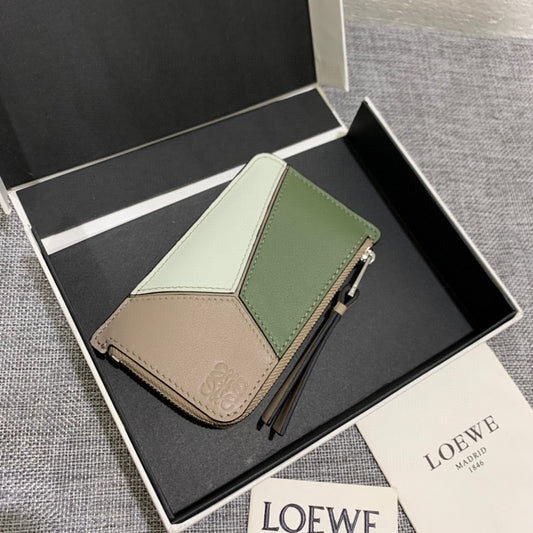 Loewe 拼接拉鍊卡包