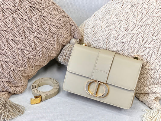 Dior 蒙田 30 Montaigne系列-24cm-牛皮平紋-熔岩棕珐瑯扣