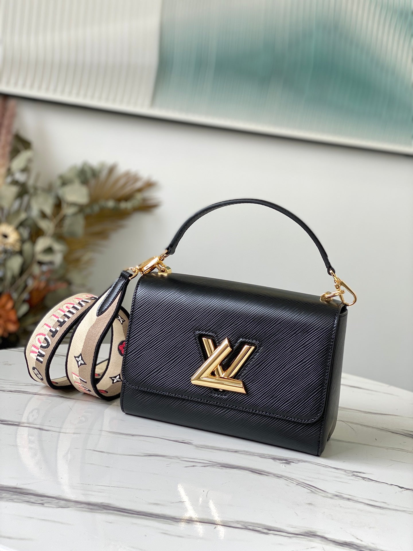 LV M57505 黑色Twist 中號手袋