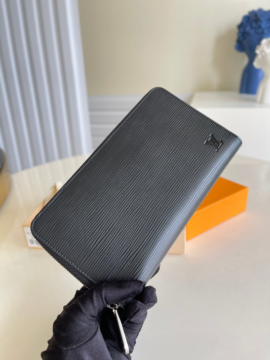 LV M6385N 黑色水波紋-男款拉鍊長夾-全開款