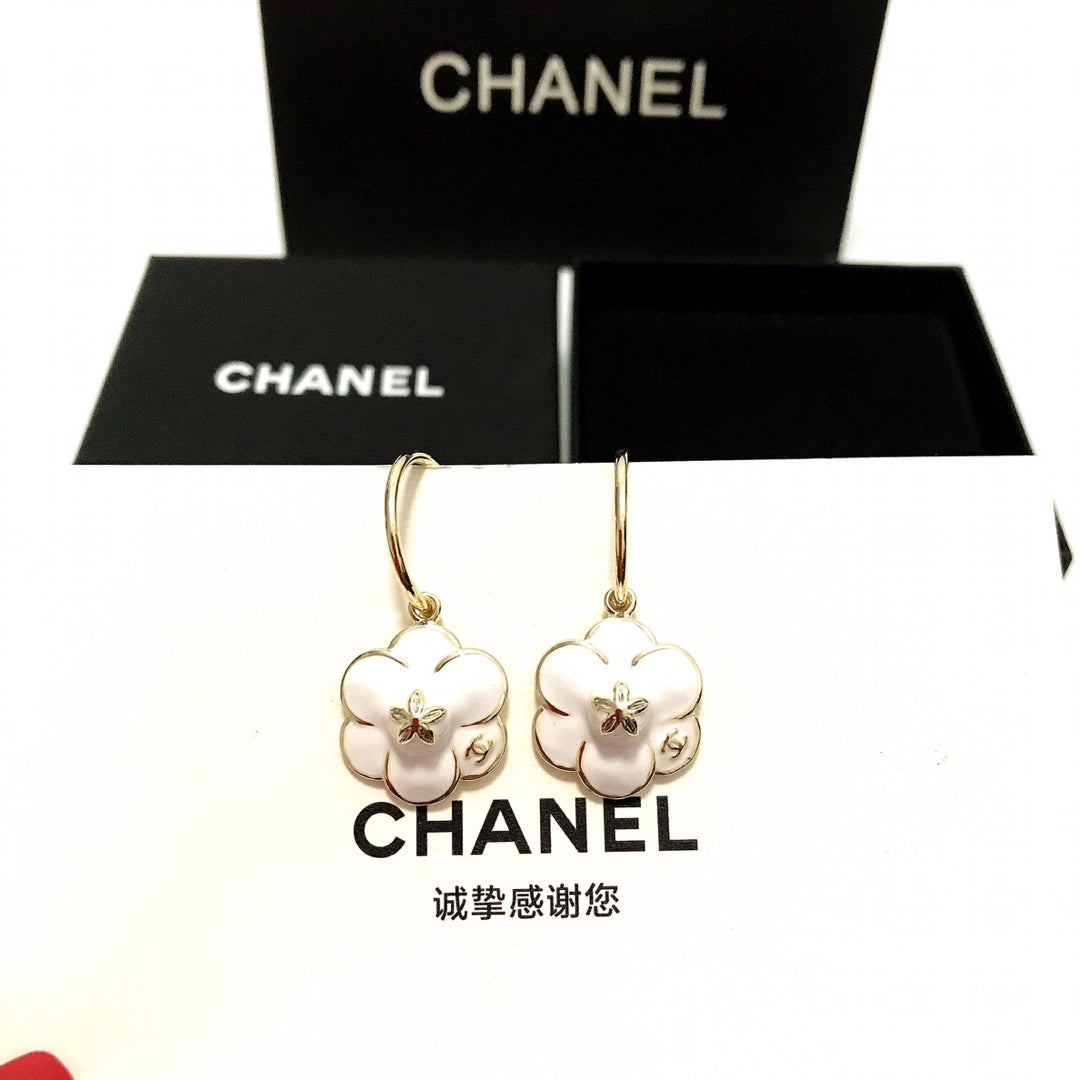 Chanel 耳環