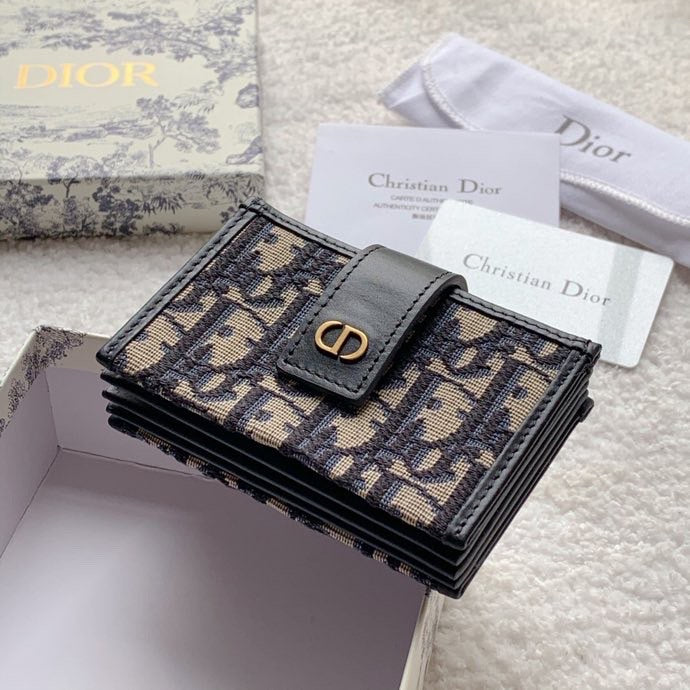 Dior 風琴卡包
