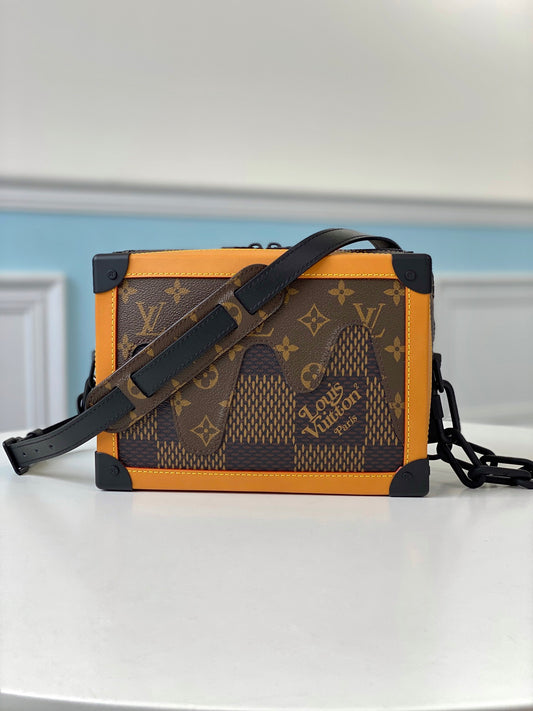 LV N40381  SOFT TRUNK 鏈條包