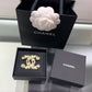 Chanel 胸針
