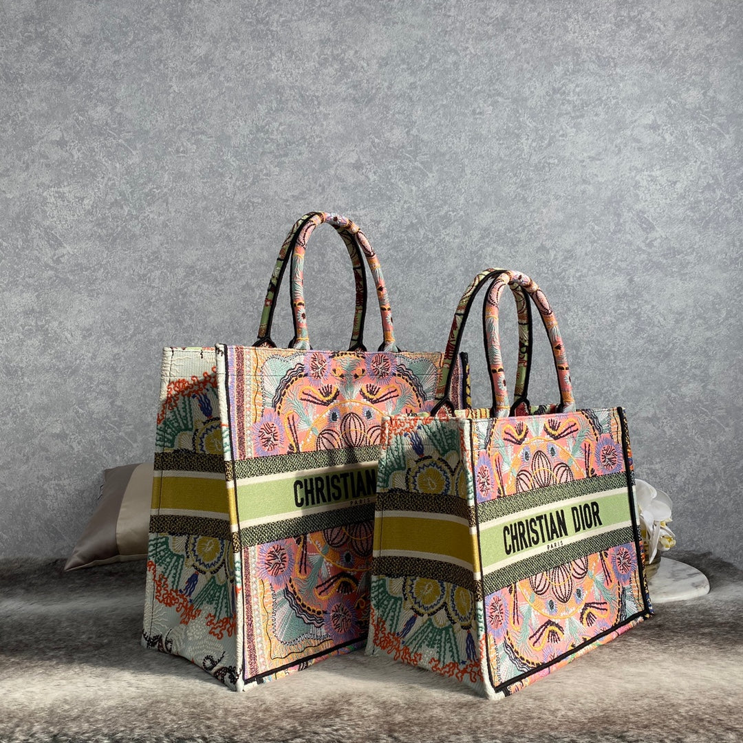 Dior Book Tote-小號36.5cm-多色花朵