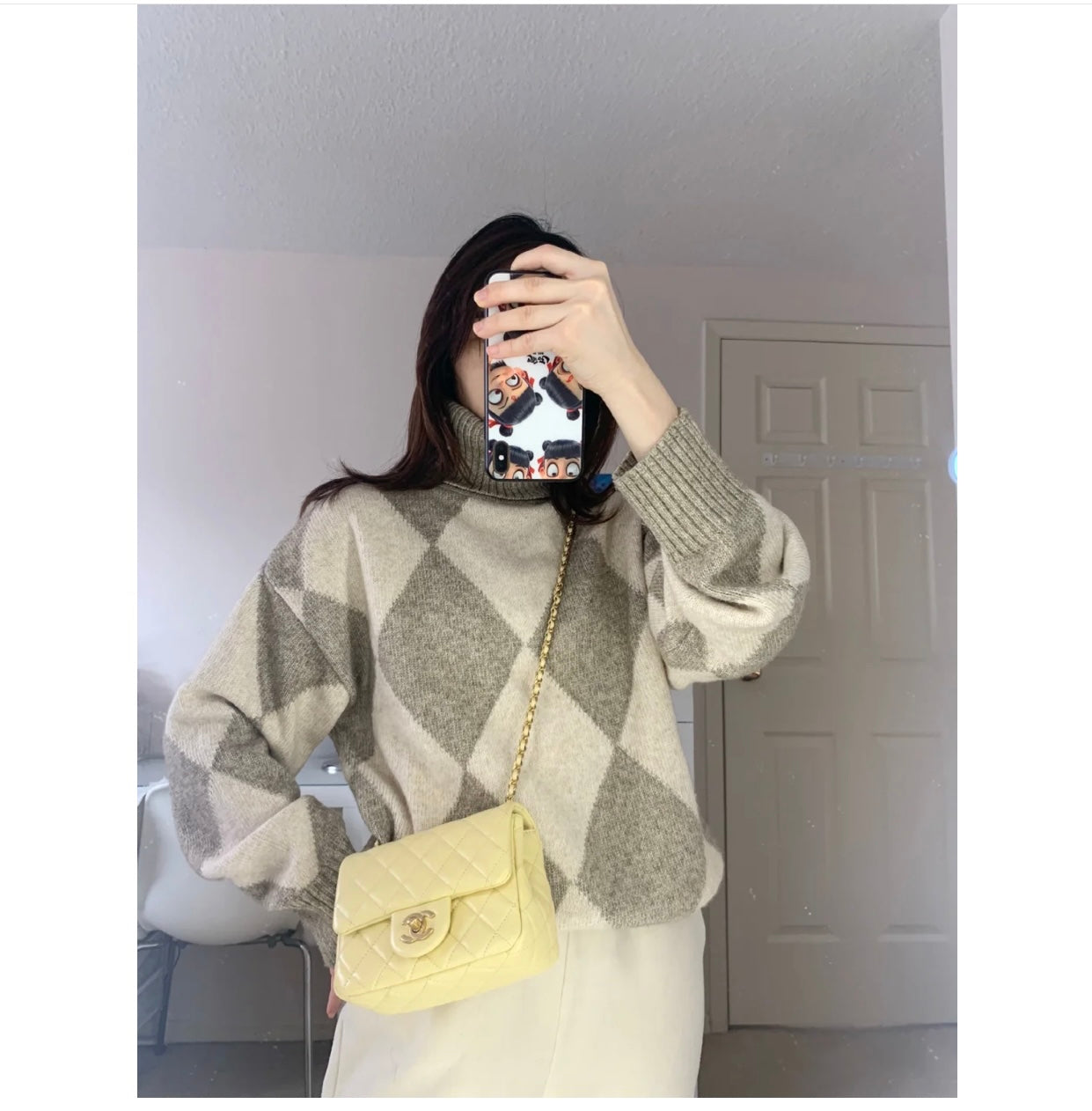Chanel 金球方胖子口蓋包-小雞黃