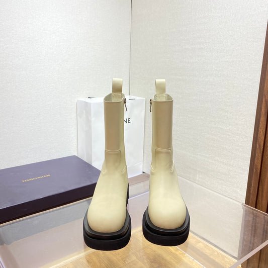B編織-2022秋冬新款 短靴 網紅同款 米白色