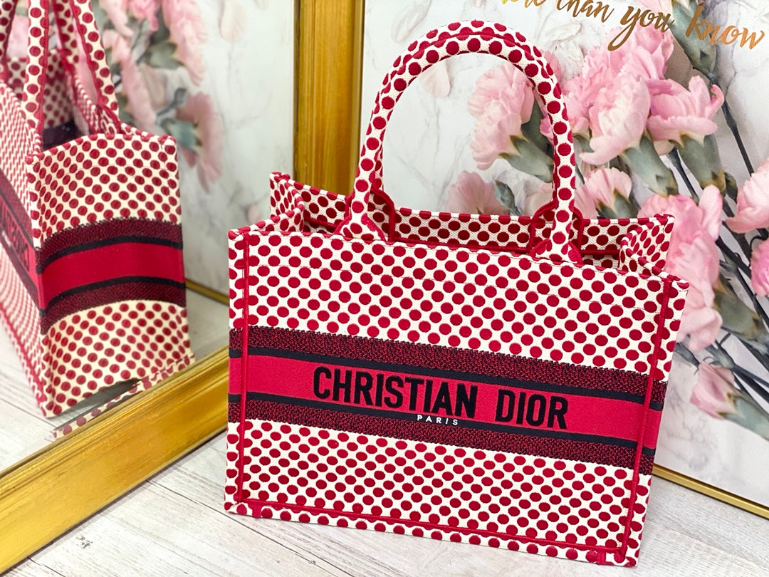 Dior Book Tote-小號36.5cm-刺繡波點
