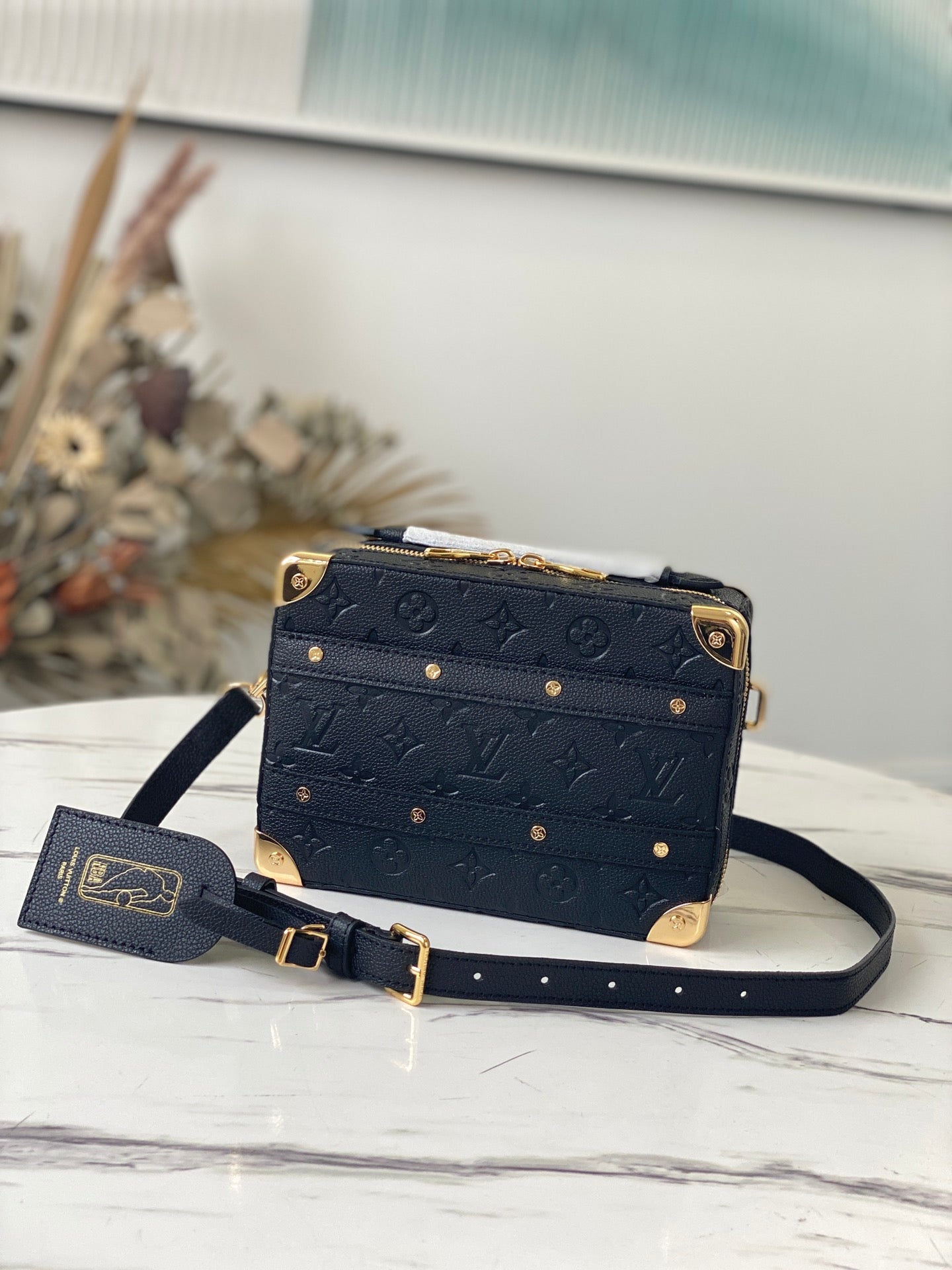 M57971 路L家-Handle Trunk 手袋 NBA 聯名