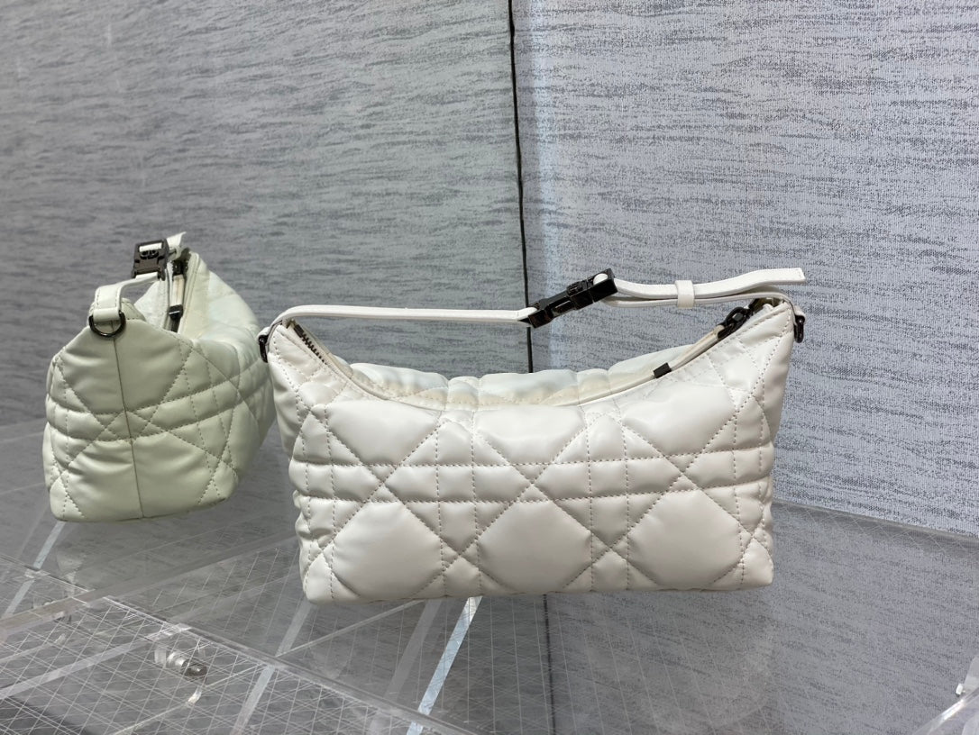 Dior-Nomad手提包 飯盒包 大號 奶白色