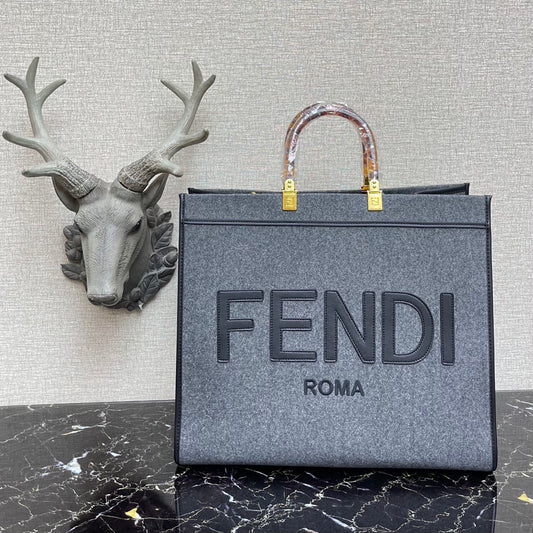 芬F家-Fendi Sunshine-中號灰色燙印牛皮手提袋
