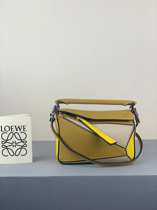 羅L威-Puzzle bag mini 小牛皮