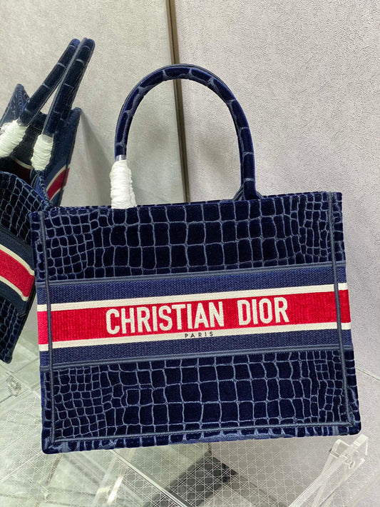 Dior Book Tote-小號36.5cm-鱷魚紋