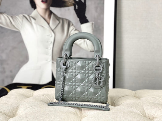 迪D家-Mini Lady Dior手袋-三格黛妃-17cm-灰色鑽石形