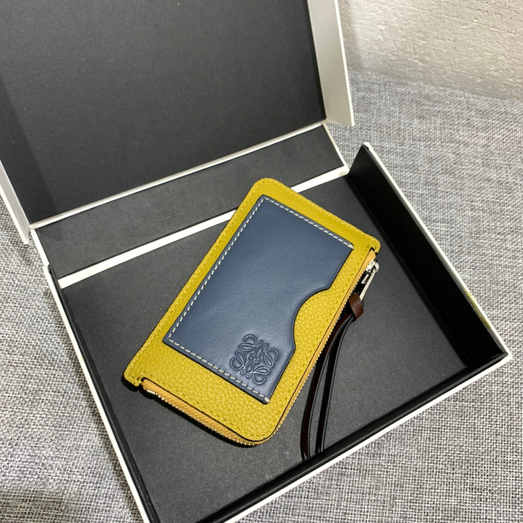 Loewe 拉鍊小卡包