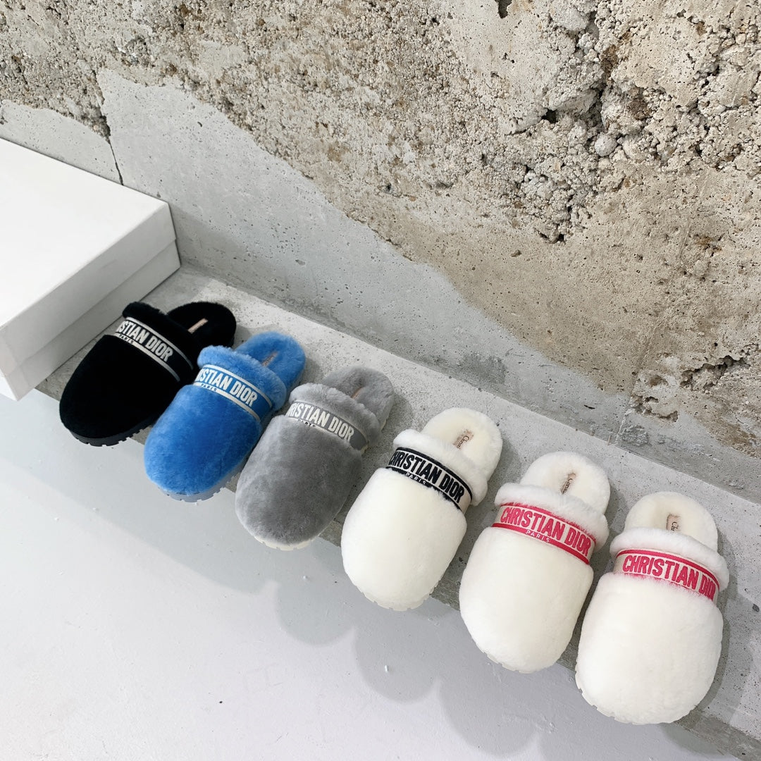 迪D家-2022秋冬新款 提花刺繡毛毛拖鞋 灰色