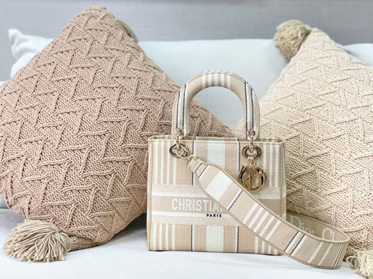 Dior Lady D-Lite黛妃包-帆布刺繡-白條紋