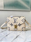 M45384 路L家-Pochette Métis 郵差包 奶油白