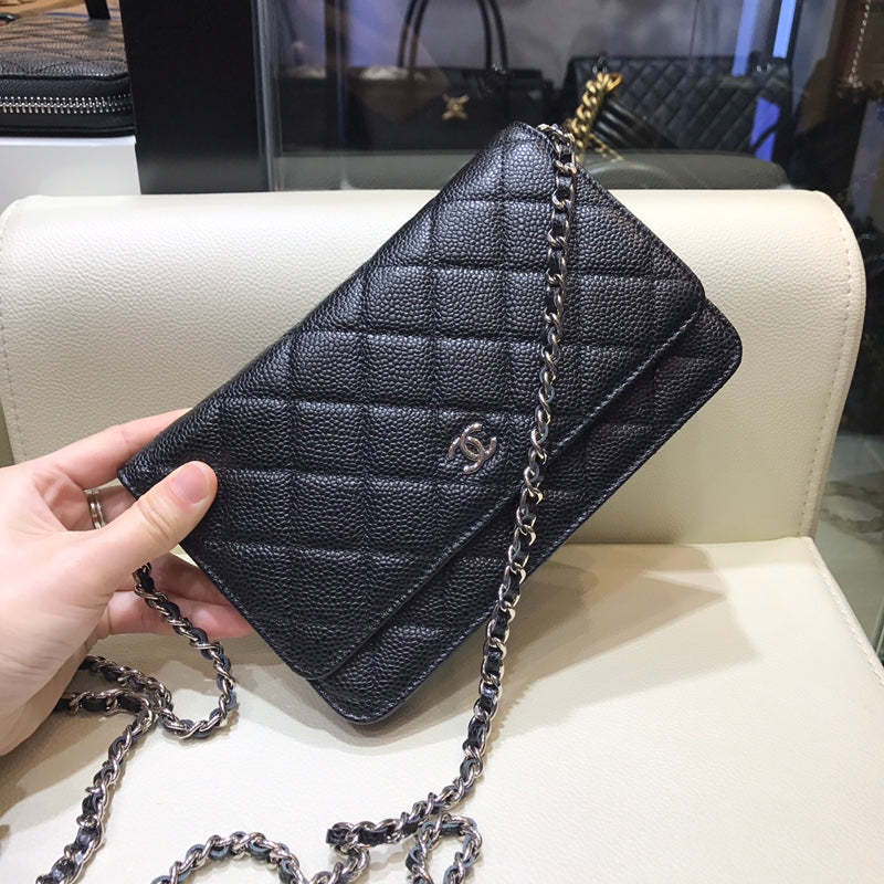 小香家-經典WOC-19cm  黑色荔枝皮銀扣