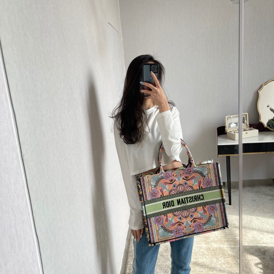 Dior Book Tote-小號36.5cm-多色花朵