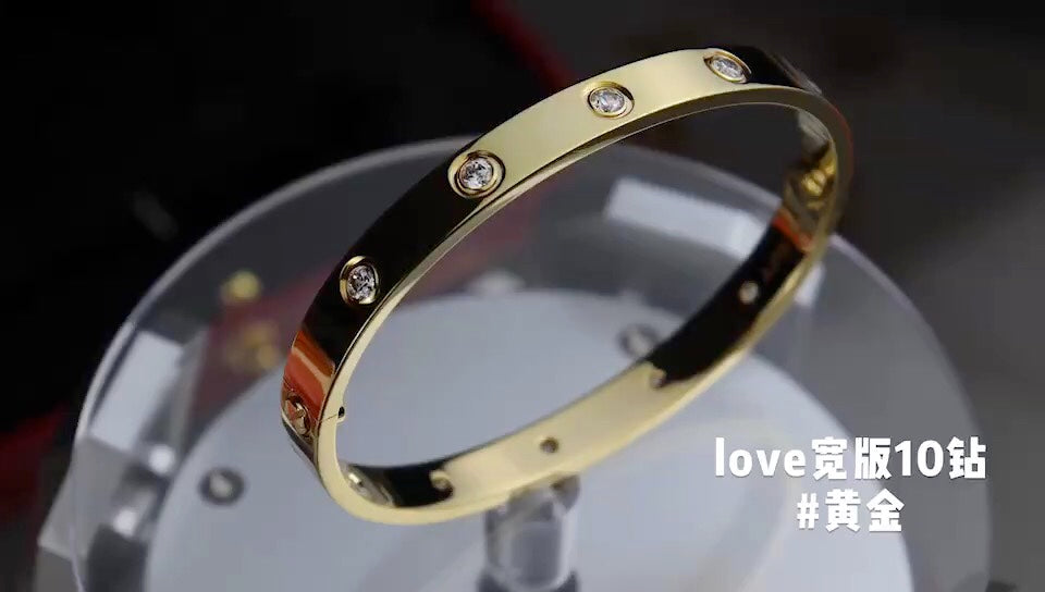 Cartier Love 寬版手鐲-10鑽