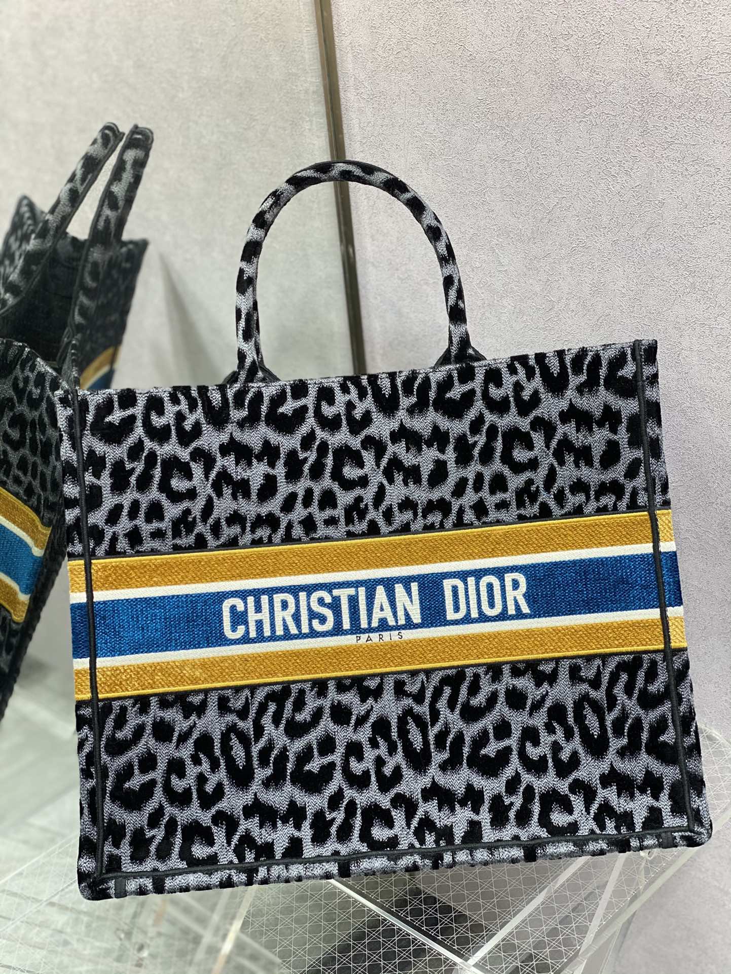 Dior Book Tote-大號41.5cm-絲絨豹紋-黃