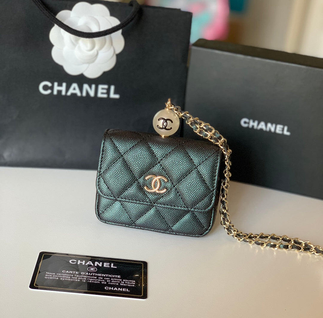 CHANEL 珍珠鏈條零錢包！