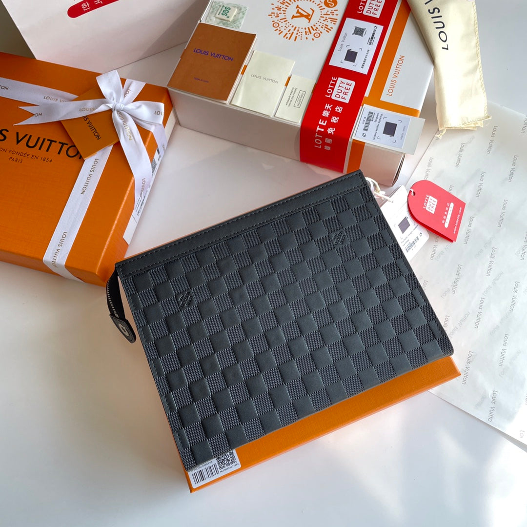 LV N41696 手拿包