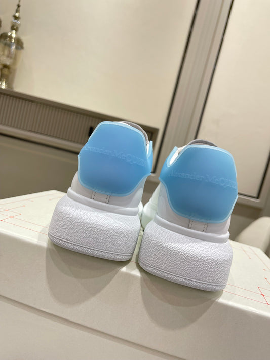 麥M昆-2022新款 經典小白鞋 膠尾