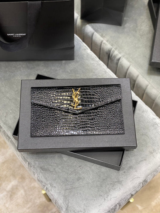 YSL ptown_新品手拿包-黑鱷魚紋金扣